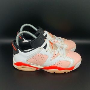 Jordan Air 6 Retro Low (GS)‎ “Atmosphere” Shoes
Men’s Sz 5 / Women’s Sz 6.5